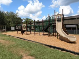 3 REASONS WHY YOU NEED A PLAYGROUND ON YOUR NEXT VACATION