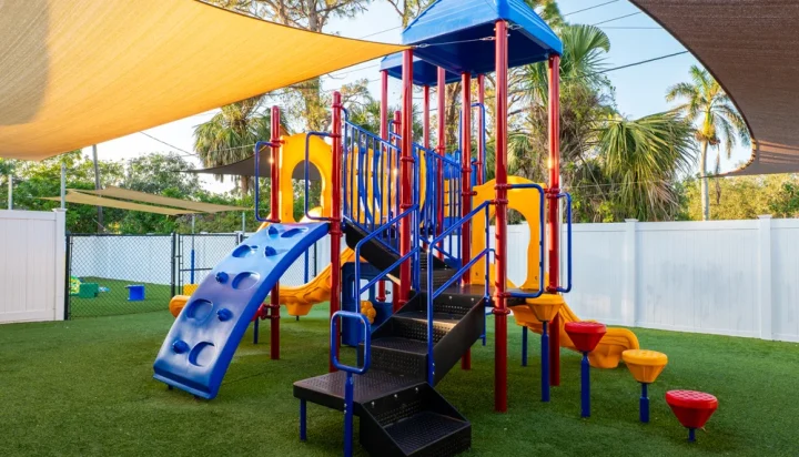 naples-florida-school-playground-equipment- (5)